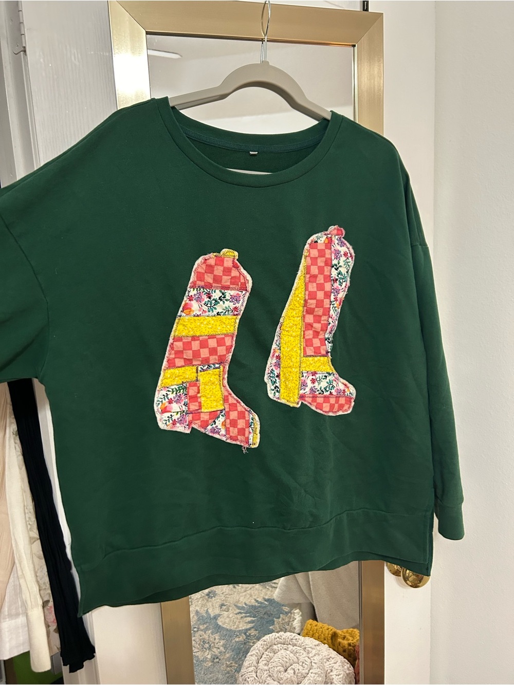 Women’s Unique Green Sweatshirt with Colorful Quilt Western Boot Patchworl